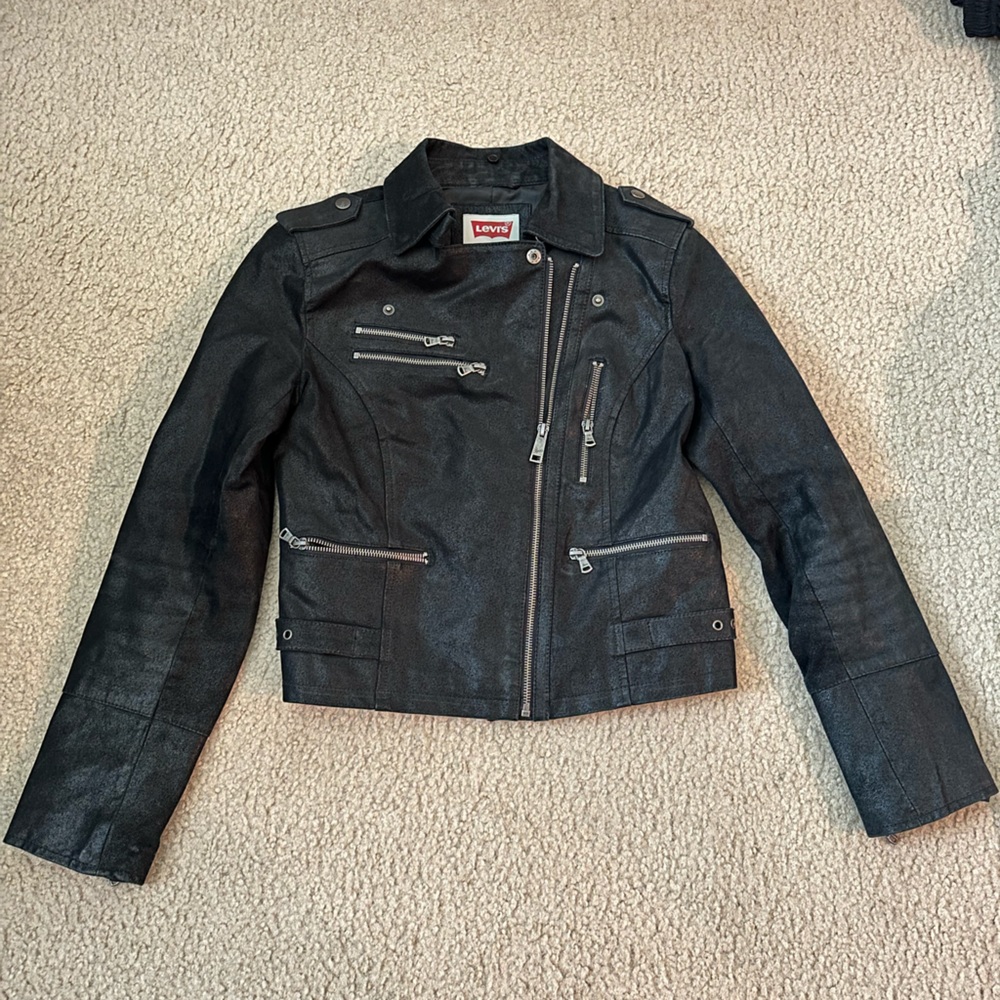Vintage Levi’s leather jacket